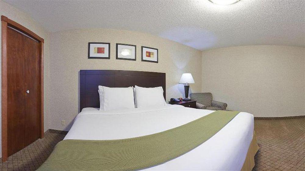Holiday Inn Express Hotel & Suites Anderson By Ihg Exterior foto
