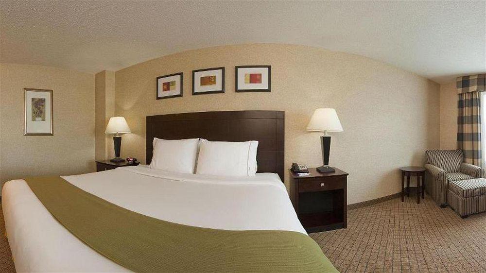 Holiday Inn Express Hotel & Suites Anderson By Ihg Exterior foto