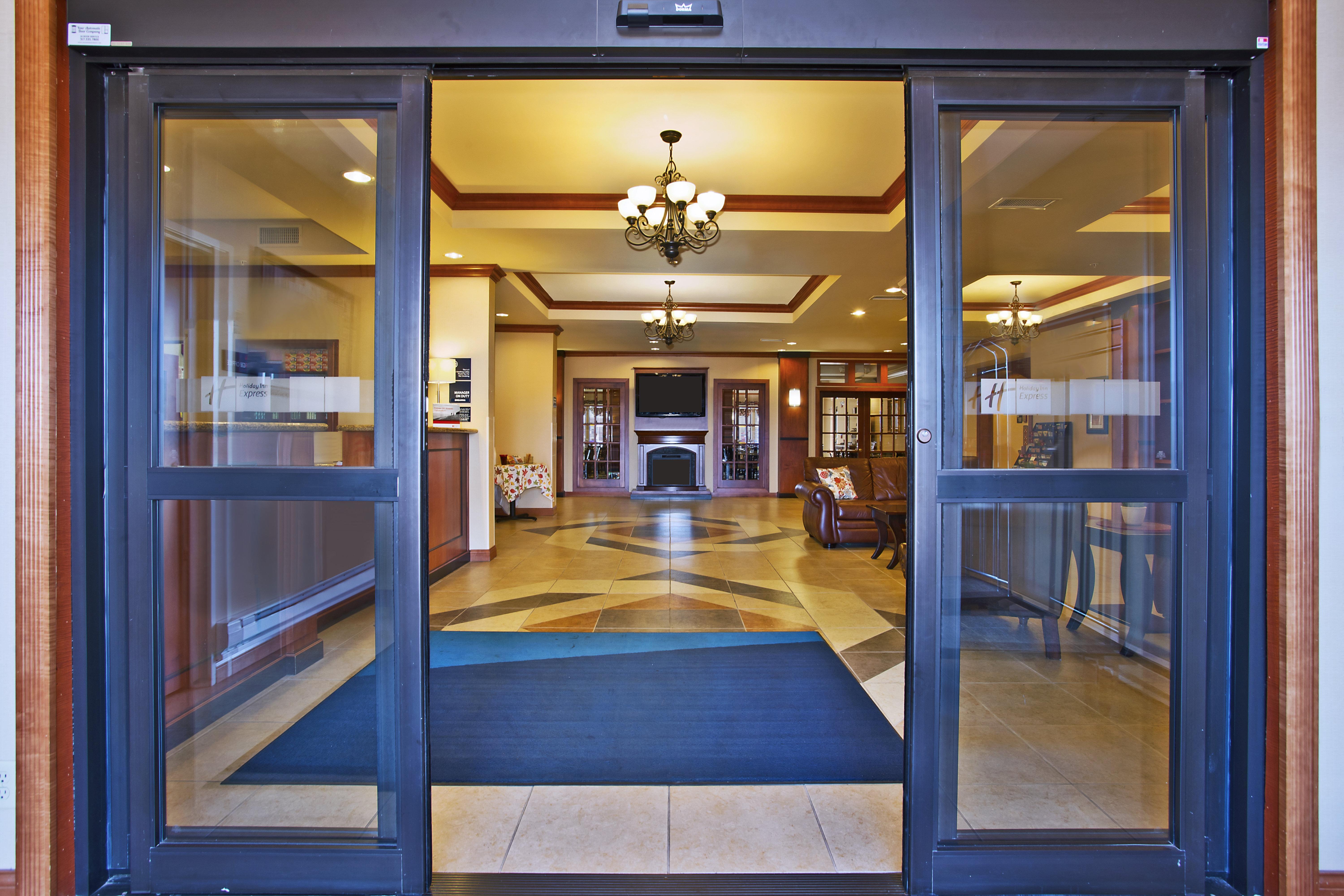 Holiday Inn Express Hotel & Suites Anderson By Ihg Exterior foto